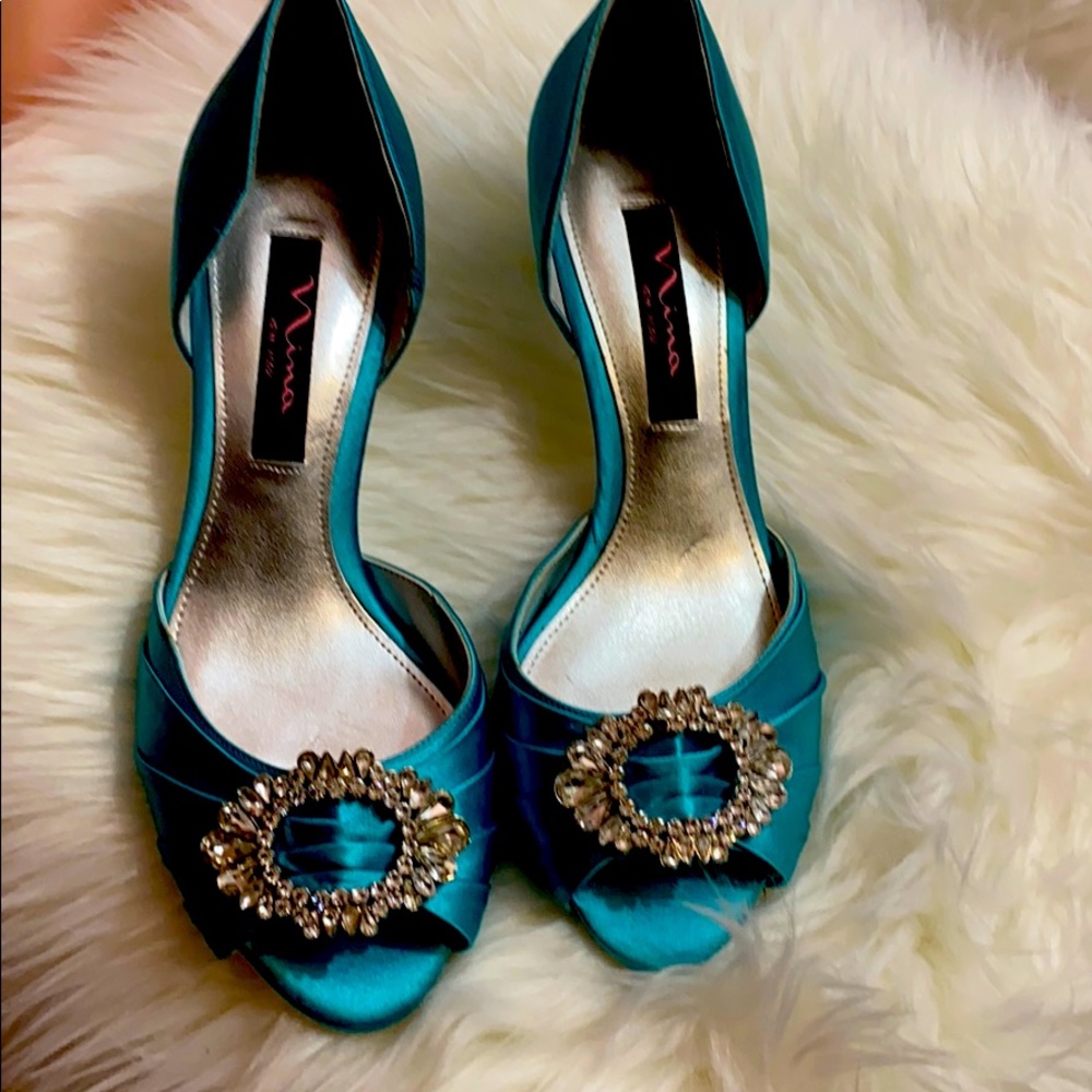 Nina Shoes Size 7M